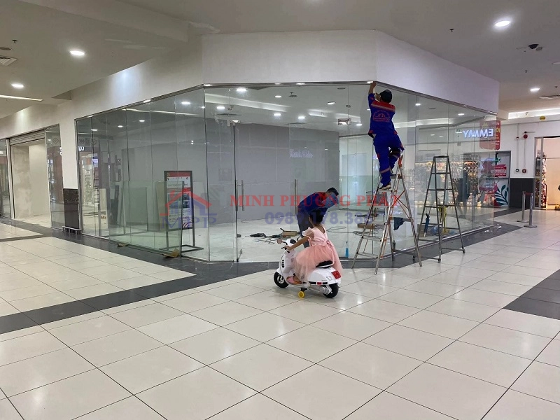 hi công kính ghép nhà xưởng Long Thành