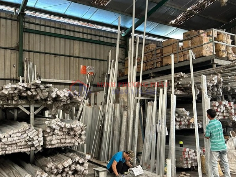 kho phụ kiện vách ngăn inox 304