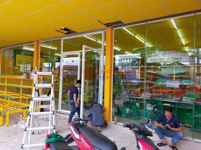 sửa cửa nhôm kính tại nhà