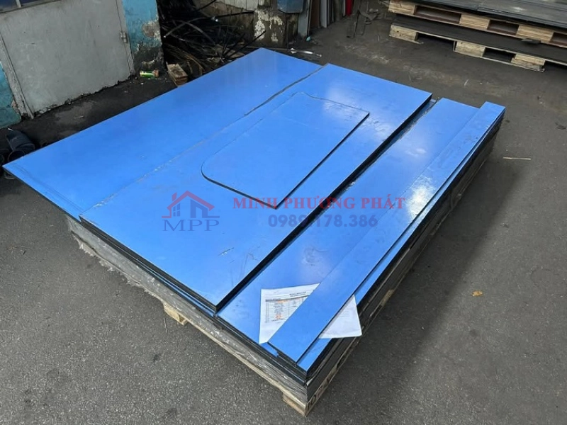 vách vệ sinh compact hpl