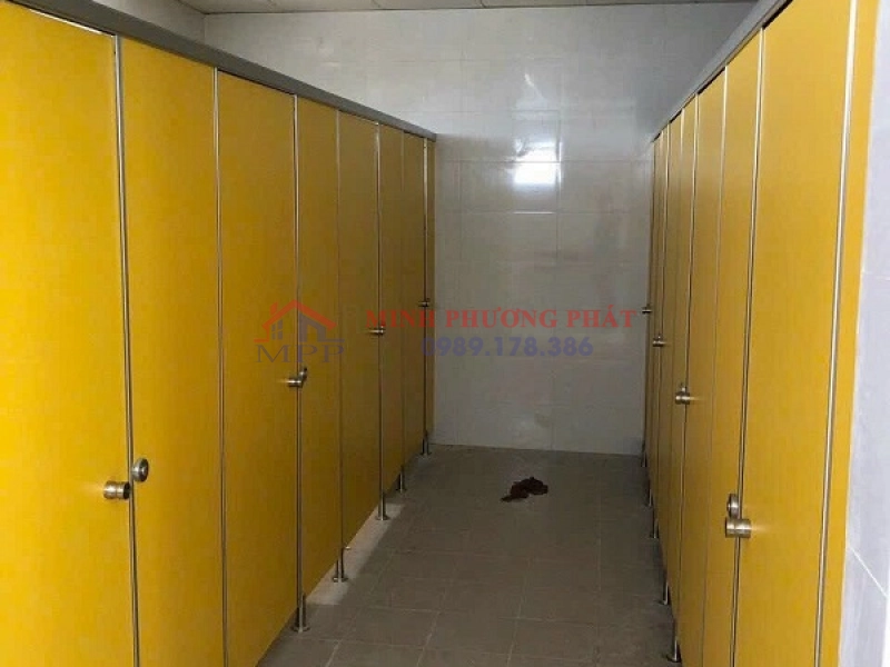vách ngăn vệ sinh  màu đẹp